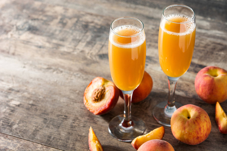 Bellini mocktail made with Prima Pavé non-alcoholic sparkling wine