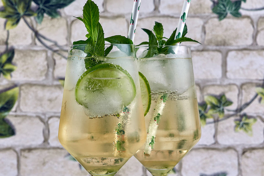 Hugo mocktail made with Prima Pavé non-alcoholic sparkling wine