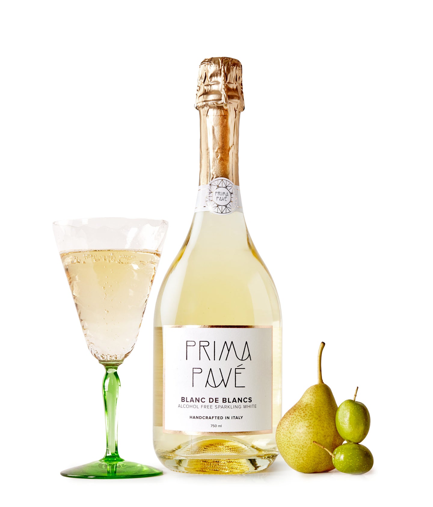Blanc de Blancs Sparkling Non-Alcoholic Wine with Glass & Fruit